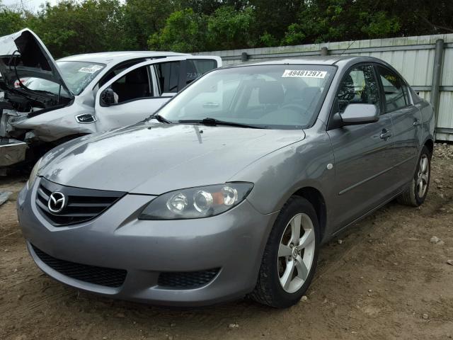 JM1BK12F651289493 - 2005 MAZDA 3 I GRAY photo 2