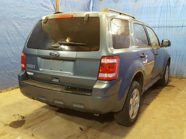 1FMCU9D71BKA79789 - 2011 FORD ESCAPE XLT BLUE photo 4