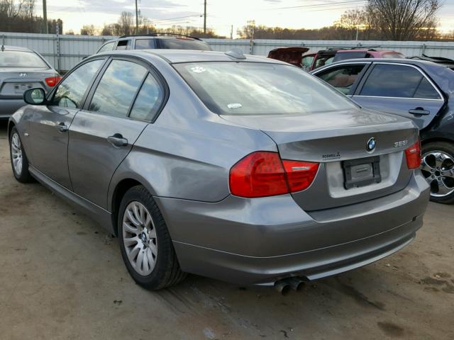 WBAPH57509NL79617 - 2009 BMW 328 I SULE GRAY photo 3