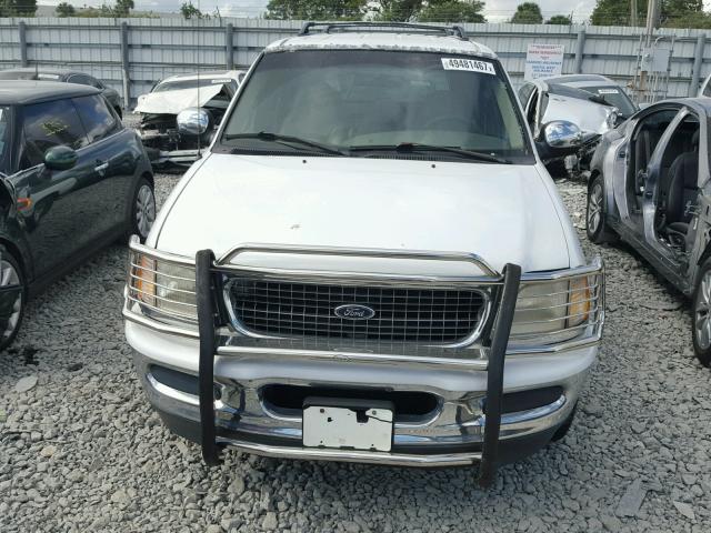 1FMEU17L9VLB95050 - 1997 FORD EXPEDITION WHITE photo 9