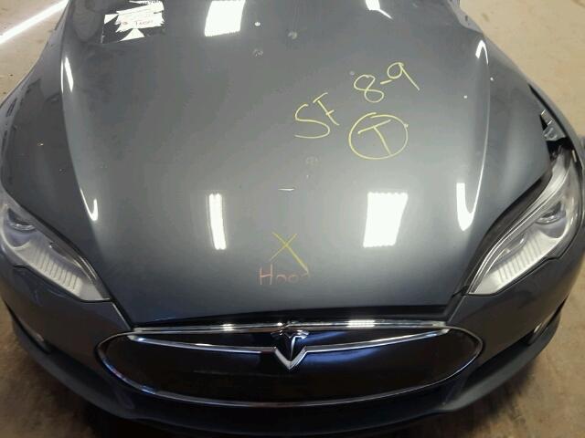 5YJSA1CP8CFP01721 - 2012 TESLA MODEL S GRAY photo 7