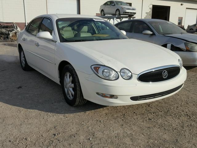 2G4WD582061256617 - 2006 BUICK LACROSSE C WHITE photo 1
