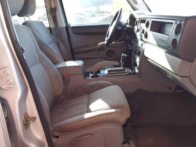 1J8HH48N46C157226 - 2006 JEEP COMMANDER Gümüş foto 5