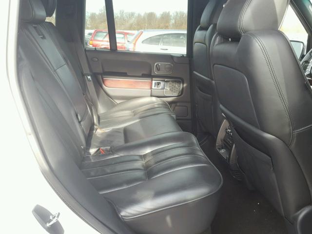 SALMF1D49BA331040 - 2011 LAND ROVER RANGE ROVE WHITE photo 6