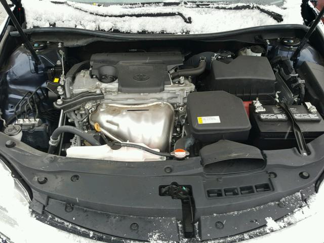 4T1BF1FK6GU512270 - 2016 TOYOTA CAMRY LE 蓝色 照片 7