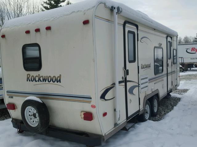 4X4TRLA212D075882 - 2002 ROCK TRAILER WHITE photo 4