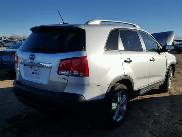 5XYKU4A28CG211269 - 2012 KIA SORENTO EX Gümüş foto 4