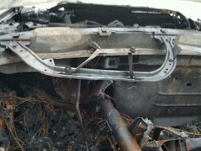 1GNEC13V13R226288 - 2003 CHEVROLET TAHOE C150 BURN photo 8