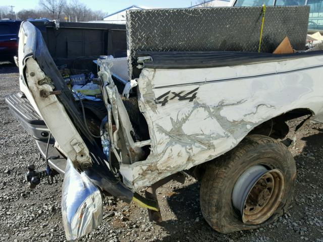 3FTSX31L94MA01536 - 2004 FORD F350 SRW S WHITE photo 9