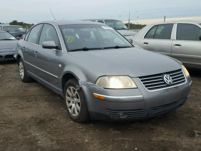 WVWPD63B72P456042 - 2002 VOLKSWAGEN PASSAT GLS GRAY photo 1