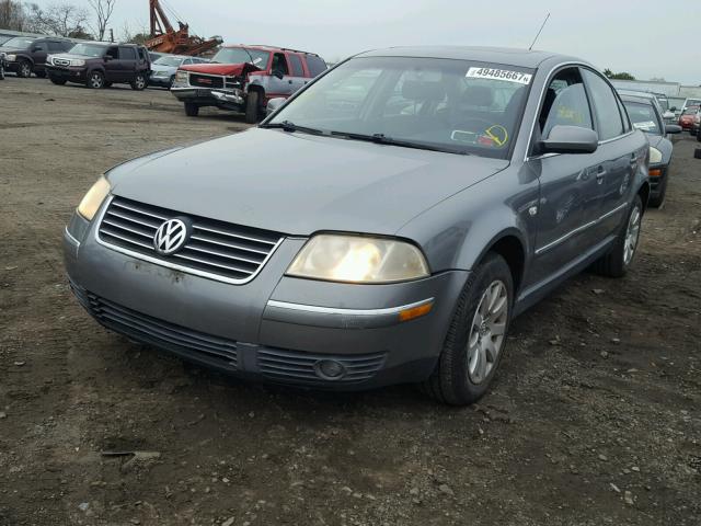 WVWPD63B72P456042 - 2002 VOLKSWAGEN PASSAT GLS GRAY photo 2