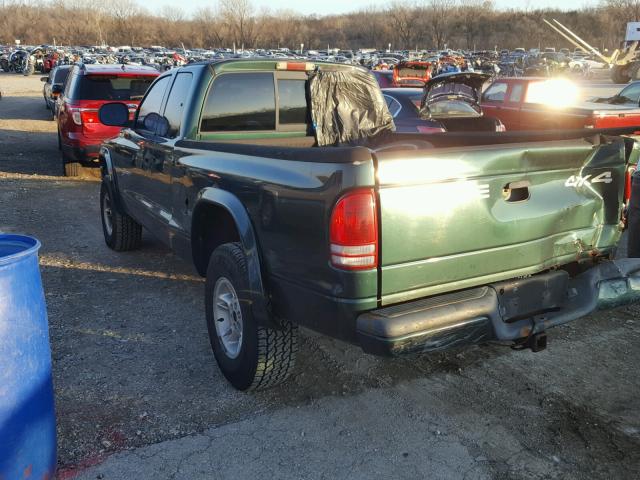 1B7GG22X2YS733585 - 2000 DODGE DAKOTA GREEN photo 3