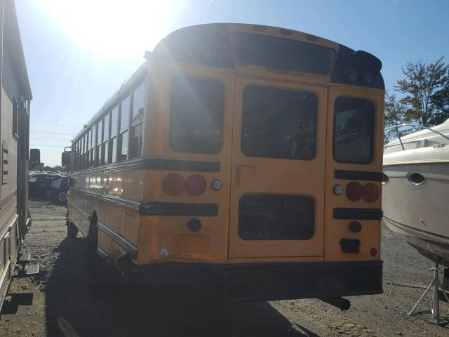 4DRBUAFN06A299154 - 2006 IC CORPORATION 3000 黄色 照片 3