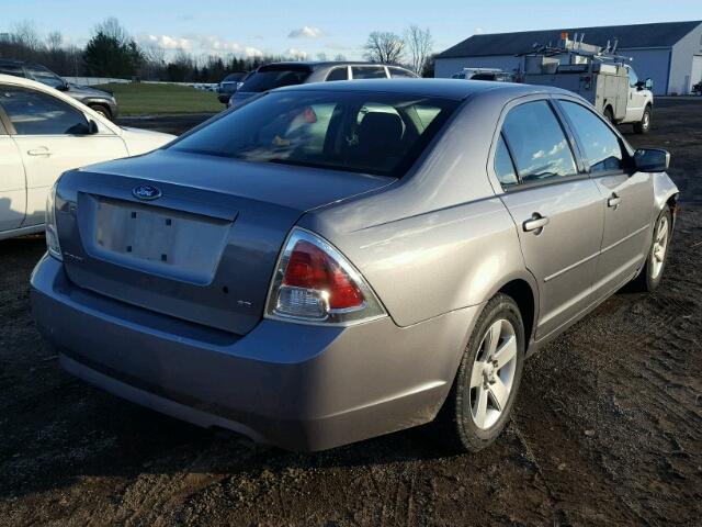 3FAFP07Z46R198090 - 2006 FORD FUSION SE GRAY photo 4