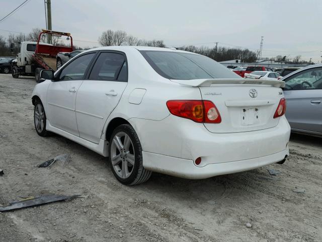 1NXBE4EE1AZ273881 - 2010 TOYOTA COROLLA XR WHITE photo 3