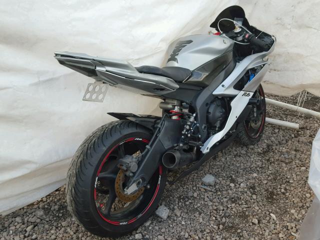 JYARJ12E86A004377 - 2006 YAMAHA YZFR6 L GRAY photo 4