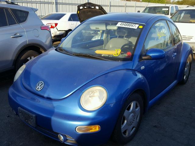 3VWCD21C81M410014 - 2001 VOLKSWAGEN NEW BEETLE BLUE photo 2