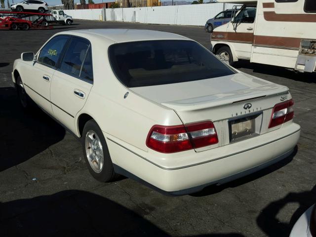 JNKBY31A5WM500570 - 1998 INFINITI Q45 BASE WHITE photo 3