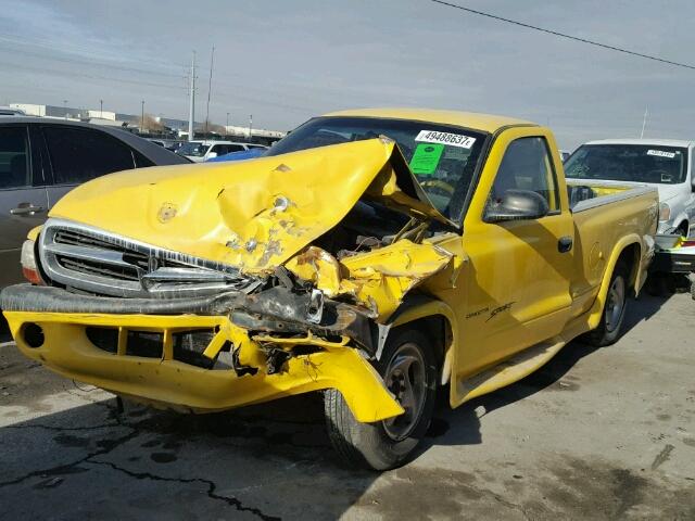 1B7FL26XXXS139231 - 1999 DODGE DAKOTA YELLOW photo 2