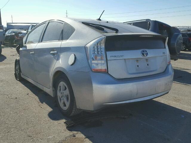 JTDKN3DUXA0178931 - 2010 TOYOTA PRIUS SILVER photo 3