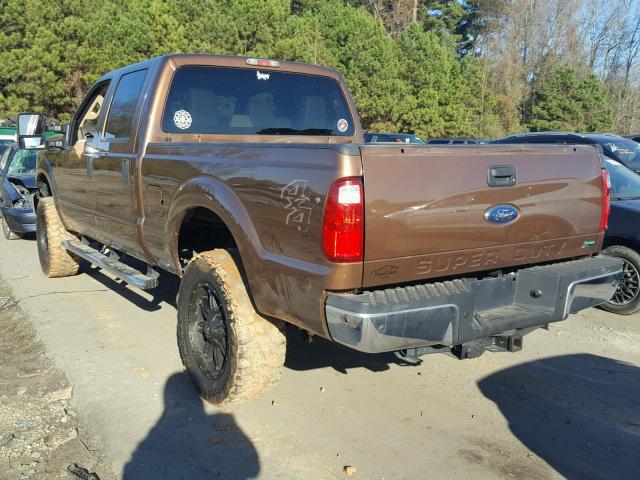 1FT7W2B66BEA15750 - 2011 FORD F250 SUPER ORANGE photo 3