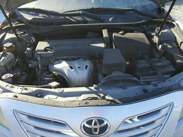 4T1BE46K57U537343 - 2007 TOYOTA CAMRY NEW SILVER photo 7