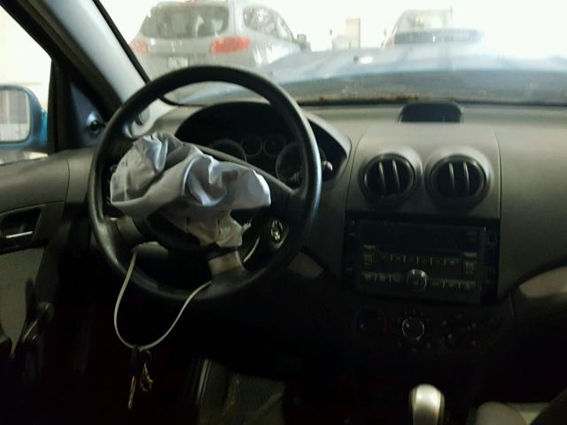 KL1TD66E39B629123 - 2009 CHEVROLET AVEO LS GREEN photo 9