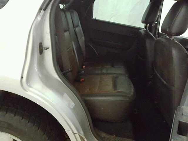 1FMCU03178KB66470 - 2008 FORD ESCAPE XLT SILVER photo 6