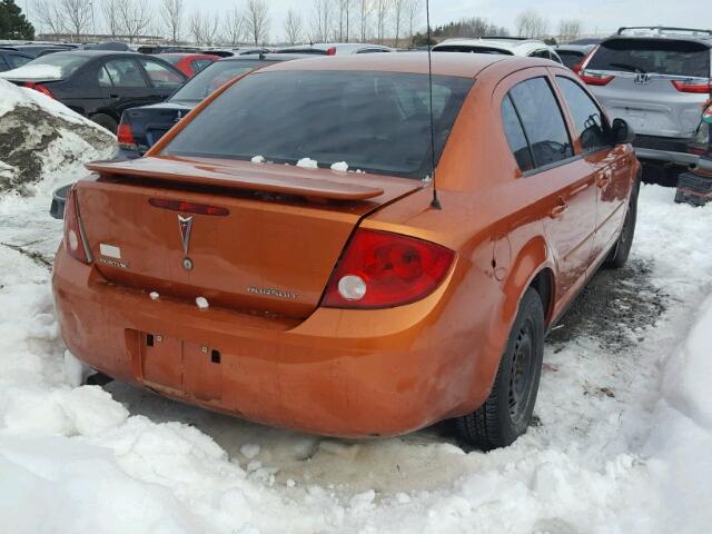 1G2AJ55F767618318 - 2006 PONTIAC PURSUIT ORANGE photo 4