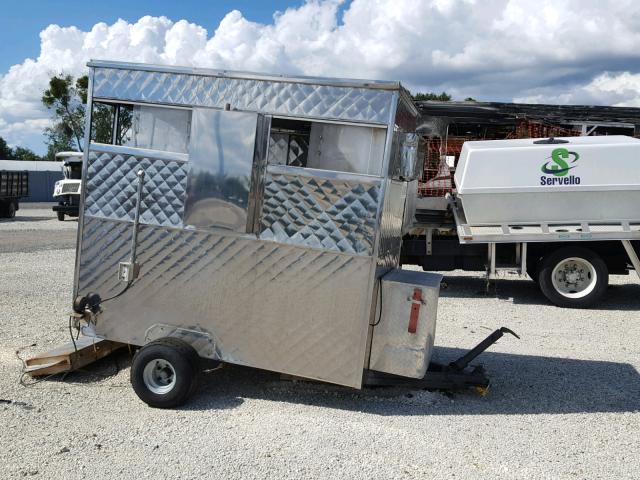 LCAUS04123T336798 - 2003 FOOD TRAILER SILVER photo 8