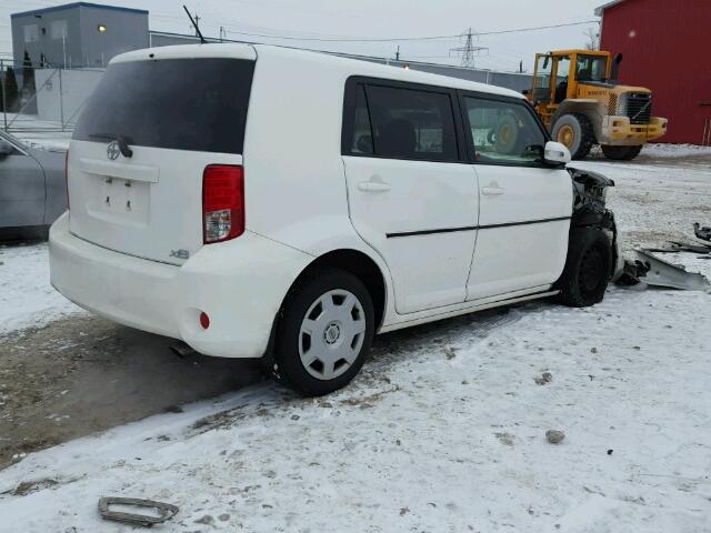 JTLZE4FE3CJ001892 - 2012 TOYOTA SCION XB WHITE photo 4