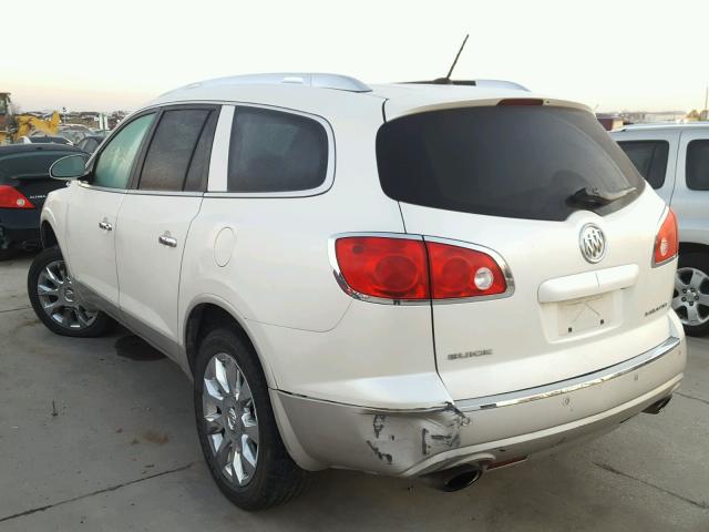 5GAKRCED7CJ349197 - 2012 BUICK ENCLAVE CREAM photo 3