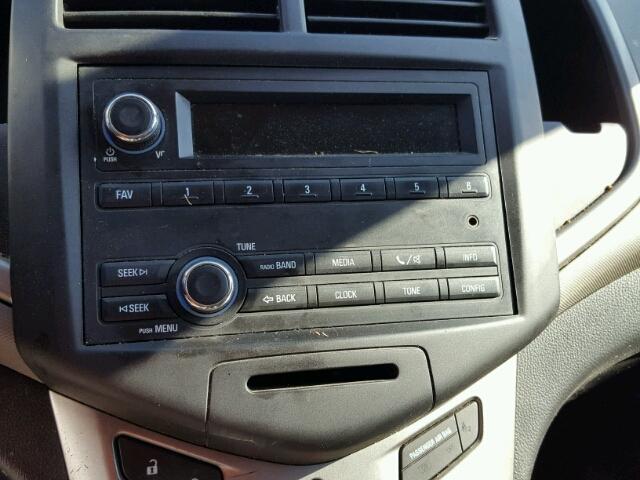 1G1JA6SH7G4124804 - 2016 CHEVROLET SONIC LS 灰色 照片 9