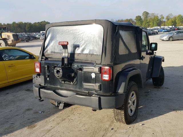 1C4AJWAG3FL736020 - 2015 JEEP WRANGLER S BLACK photo 4