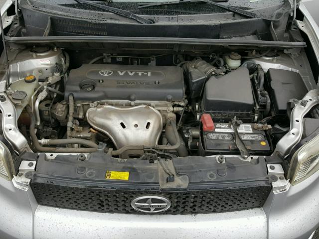 JTLKE50E481024220 - 2008 TOYOTA SCION SILVER photo 7