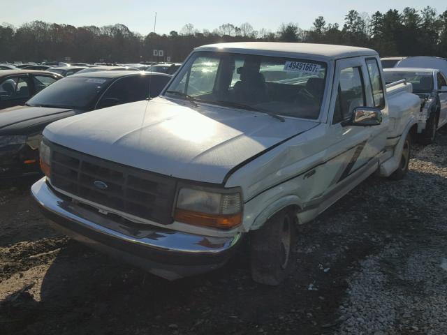 1FTEX15NXSKB76394 - 1995 FORD F150 WHITE photo 2