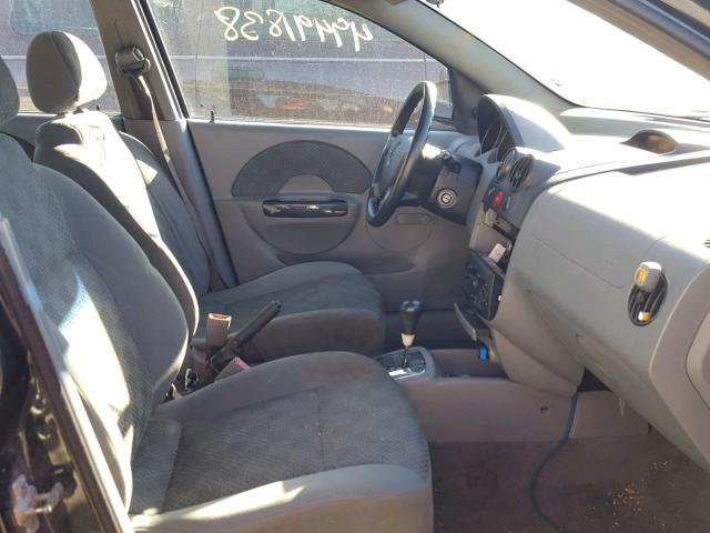 KL1TD62615B311798 - 2005 CHEVROLET AVEO BASE Qara foto 5