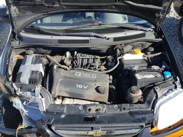 KL1TD62615B311798 - 2005 CHEVROLET AVEO BASE Qara foto 7