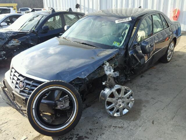 1G6KH5E64BU138781 - 2011 CADILLAC DTS PREMIU GRAY photo 2