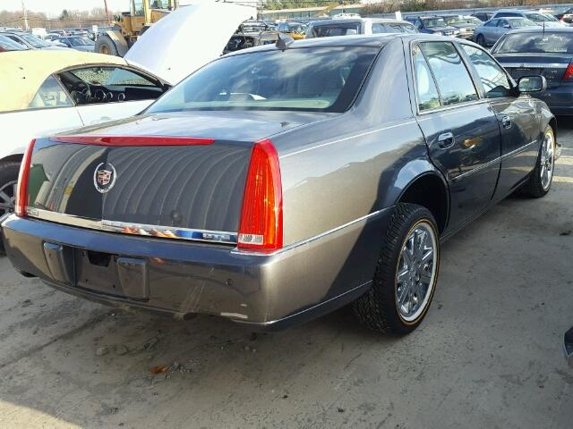 1G6KH5E64BU138781 - 2011 CADILLAC DTS PREMIU GRAY photo 4