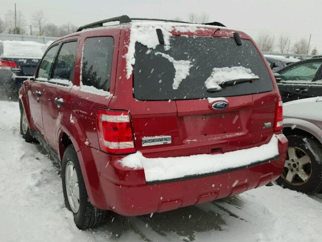 1FMCU0DG9BKB93504 - 2011 FORD ESCAPE XLT RED photo 3