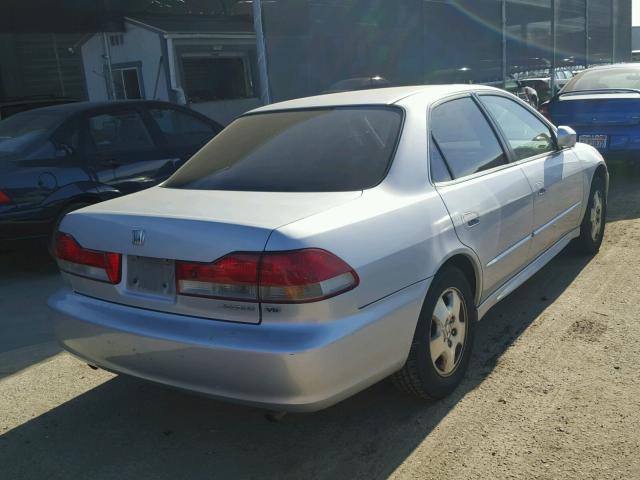 1HGCG165X1A063346 - 2001 HONDA ACCORD EX SILVER photo 4