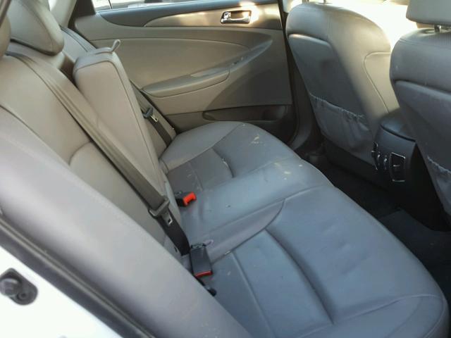 KMHEC4A45CA047167 - 2012 HYUNDAI SONATA HYB GRAY photo 6