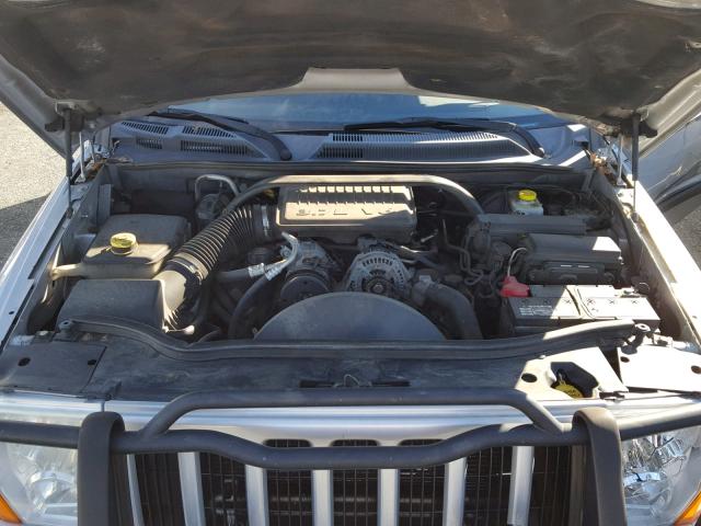 1J8HG48K86C157738 - 2006 JEEP COMMANDER SILVER photo 7