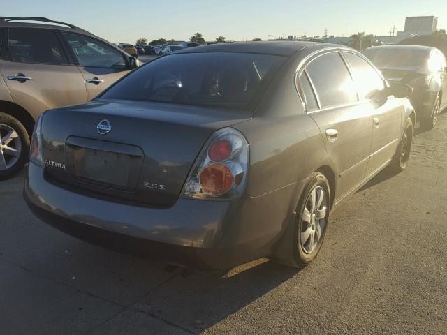 1N4AL11D55N477865 - 2005 NISSAN ALTIMA S GRAY photo 4