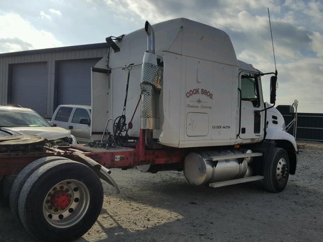 1M1AE07YX4N018306 - 2004 MACK 600 CX600 WHITE photo 9