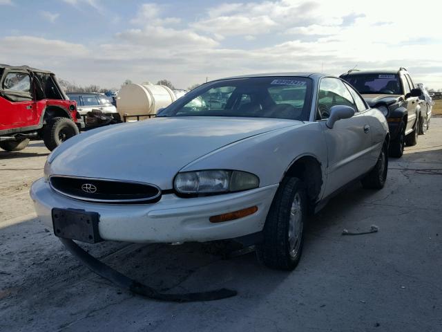 1G4GD2215W4709377 - 1998 BUICK RIVIERA WHITE photo 2