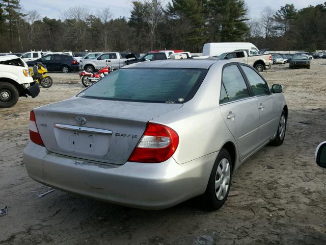 4T1BE32K42U581505 - 2002 TOYOTA CAMRY LE SILVER photo 4