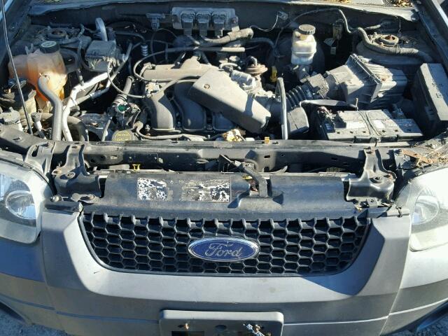 1FMYU93155KD41823 - 2005 FORD ESCAPE XLT GRAY photo 7