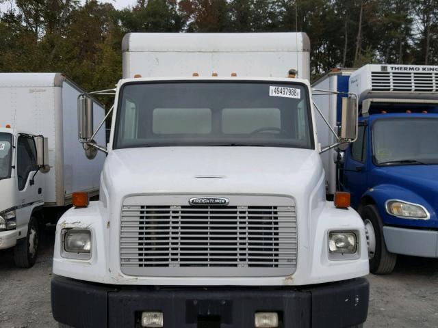 1FVABSAK23HL64151 - 2003 FREIGHTLINER MEDIUM CON WHITE photo 9